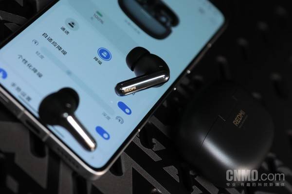 Pro：深度降噪同轴三单元带来极致音乐体验爱游戏(ayx)REDMI Buds 6(图2)